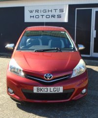 TOYOTA YARIS